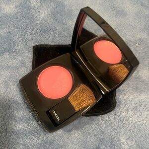 Chanel Powder Blush - Pink Explosion